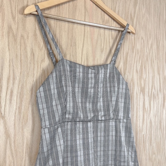 Kittenish Plaid Mini Dress - Picture 5 of 9